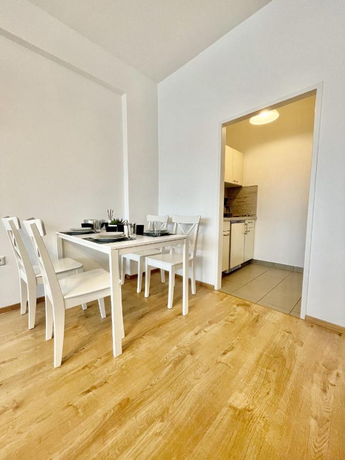 City Center Apartments Am Schwedenplatz Виена Екстериор снимка